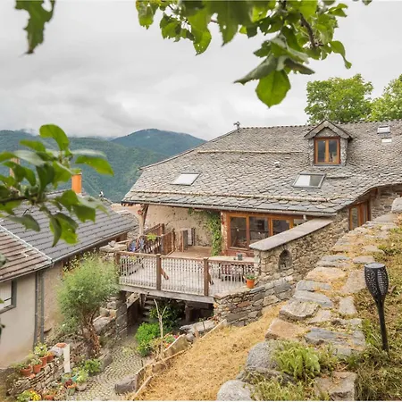 The Dragon Barn - Grenier Tatil Evi