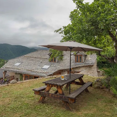 The Dragon Barn - Grenier Tatil Evi