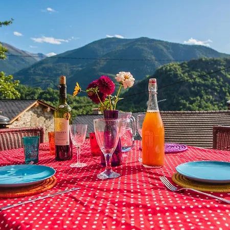 The Dragon Barn - Grenier Tatil Evi